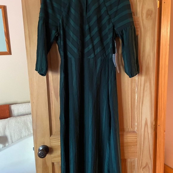 Liz Claiborne Emerald Striped Midi Dress - Picture 1 of 6